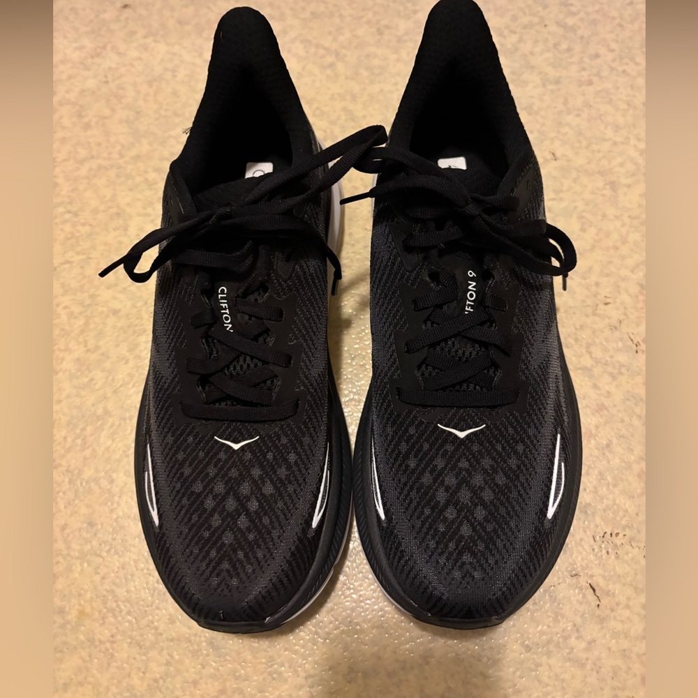 Hoku Clifton 9 black